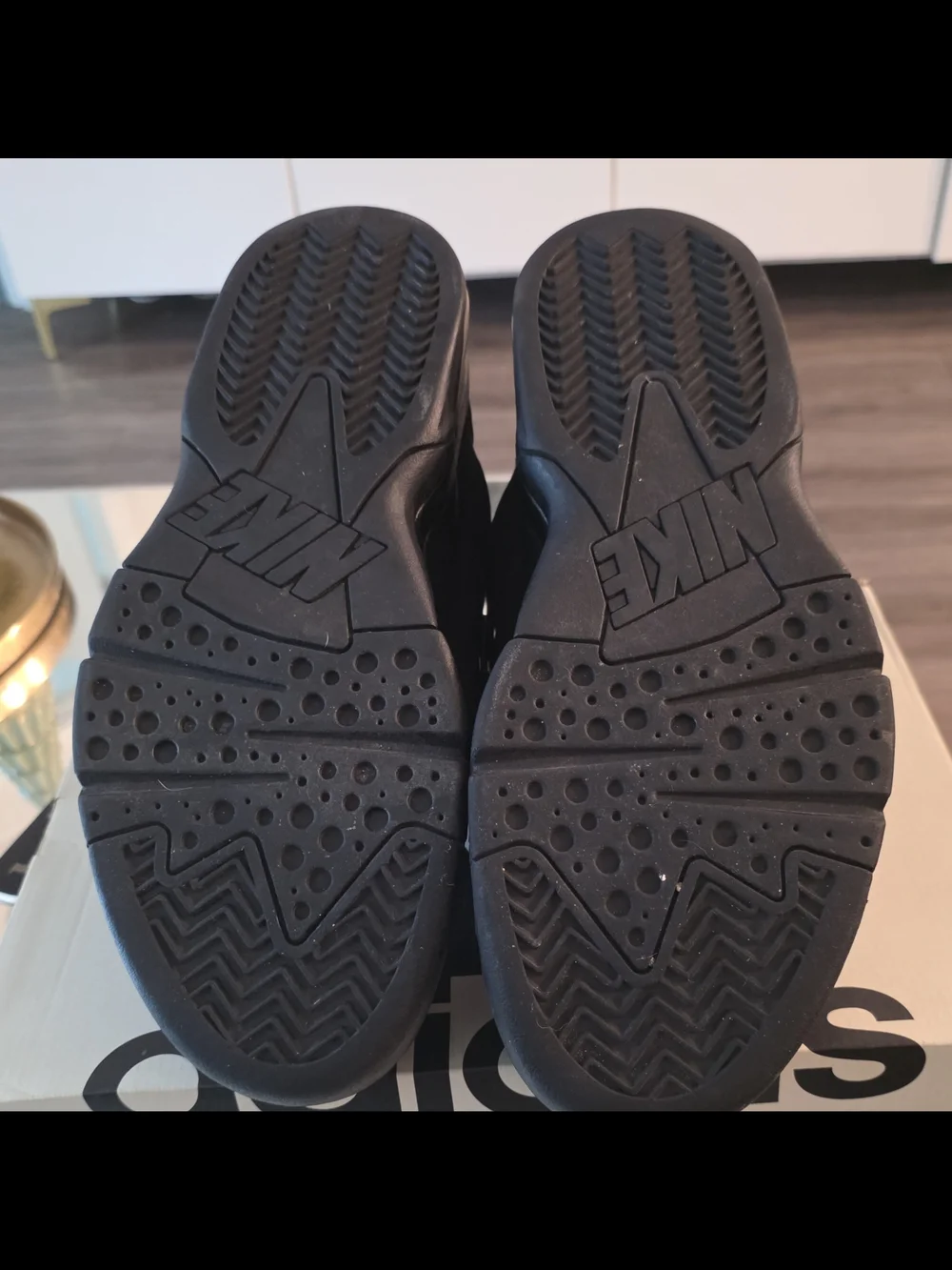 Nike Air Force Max Cb Mid-Top Sneaker Black/Gold Lace-Up Hook & Loop - Picture 4 of 11
